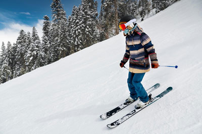 Top Idaho ski destinations for ski enthusiasts to put on their skis and carve the mountain snow.